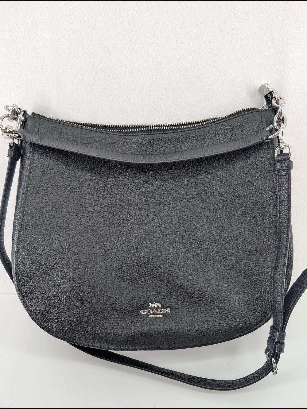 This is the Coach Chelsea 32 Hobo Bag in Black Pebbled Leather